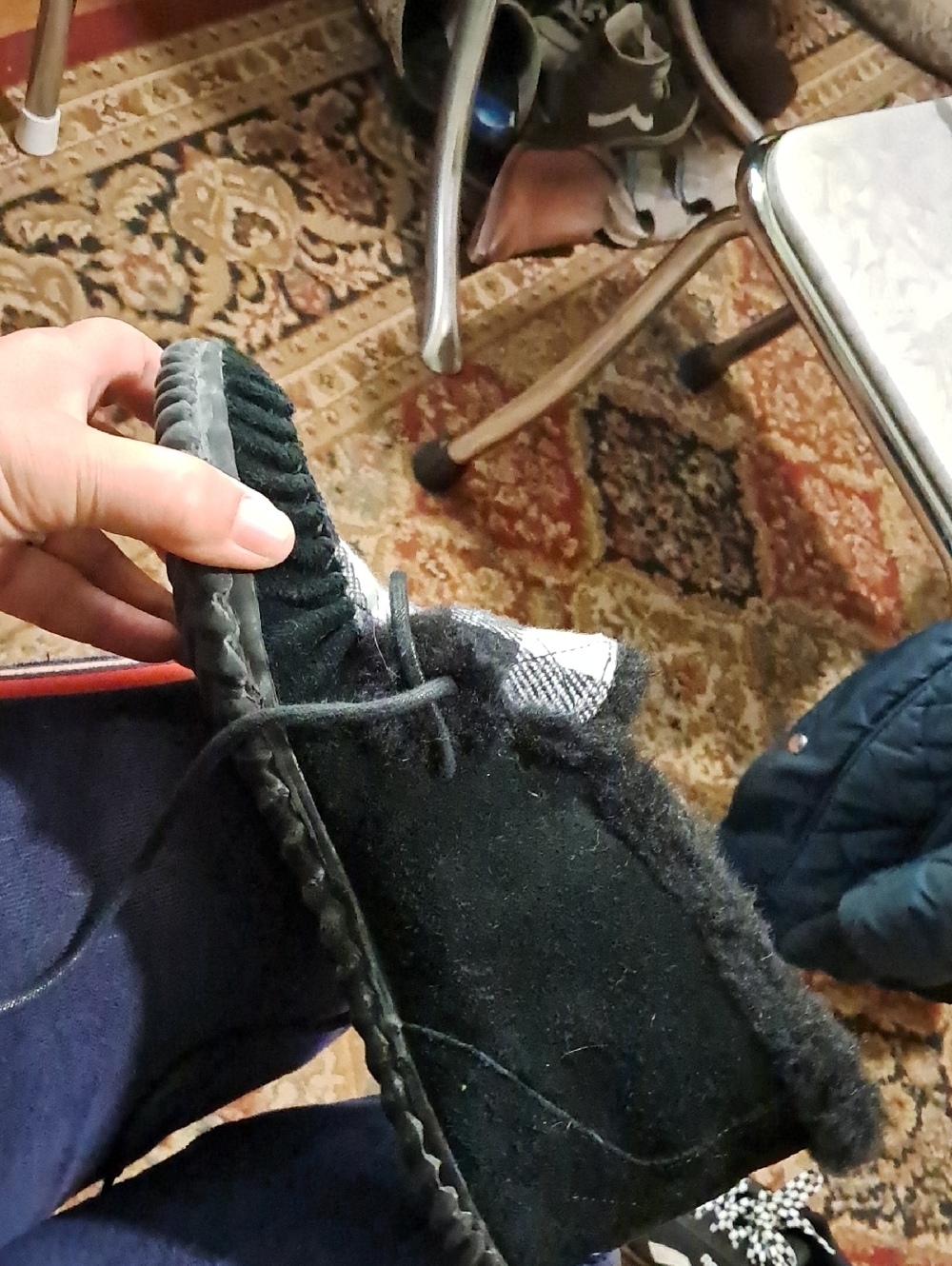 Sorel Fuzzy Slippers - Picture 8 of 8